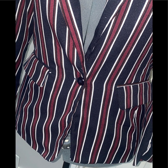 👻Striped Blazer - Picture 2 of 6